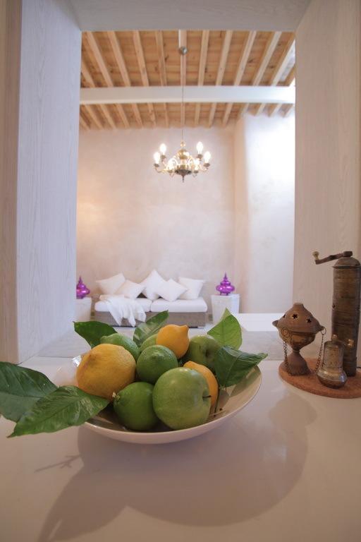 Four Hearts - Acre'S Sea Side Suite Eksteriør billede